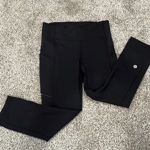 Lululemon black crop leggings 4